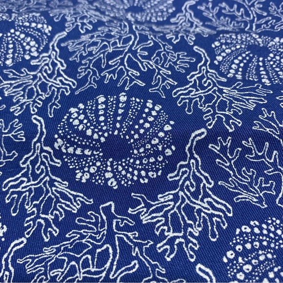 Old Navy Blue Coral Prints 5 Inch Short Size 6 - Picture 7 of 11